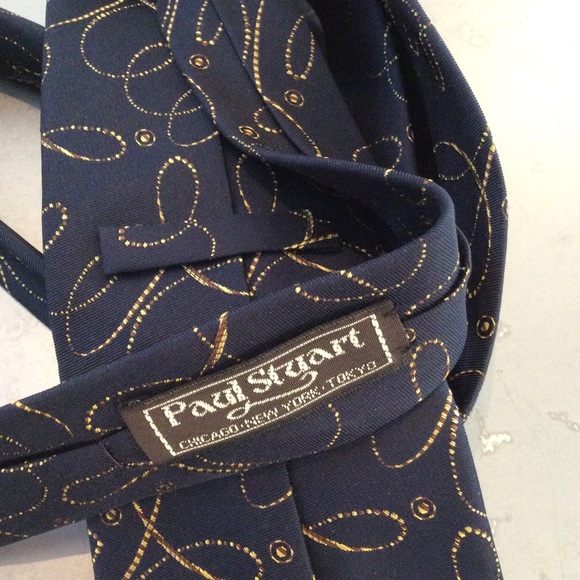 Gorgeous Paul Stuart silk tie - Picture 3 of 3